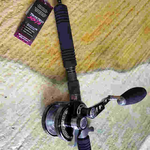 Jigstar Twisted Sista 50BML Rod and Maxel Transformer F70 Reel